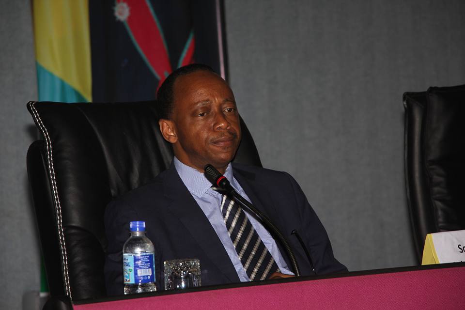 La structure du gouvernement, premier faux pas du PM Youla