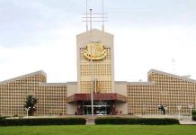 Guinée: Alpha invite Cellou à une rencontre ce lundi 2 avril: (Bureau de Presse de la Présidence)