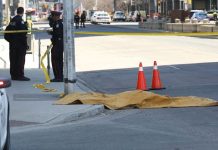 Canada: une camionnette renverse une dizaine de piétons à Toronto (police)