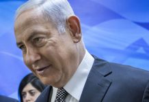 Israël: la police recommande l’inculpation de Netanyahu pour corruption