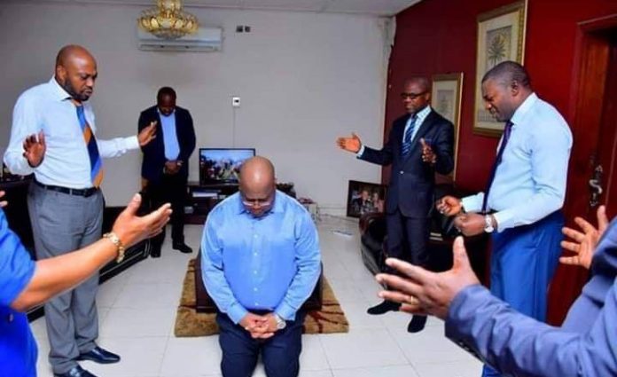 Felix-Tchisekedi-priere