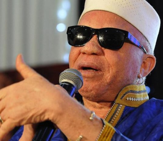 Mali: Salif Keita à IBK: « arrêtes de te soumettre à ce petit Macron