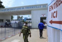 Un test négatif au Covid-19 désormais exigé pour sortir ou entrer dans le Grand Abidjan