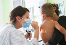 Les Etats-Unis alertent sur une maladie liée au virus chez les enfants