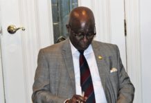 L’ambassadeur Yansané a t-il détourné une partie de l’argent accordé aux victimes de Covid-19?