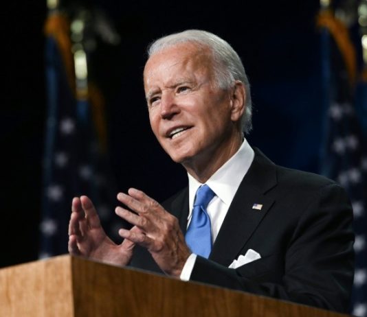 Etats-Unis: Biden demande aux Américains de quitter l’Ukraine «maintenant» face aux risques de guerre