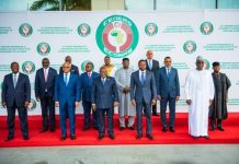 Guinée: la Cedeao recadre la junte sur le début d’exécution de la transition