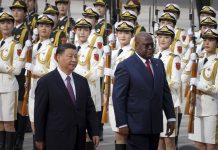 Le président Tshisekedi à Pékin pour tenter de renégocier le mégacontrat minier avec la Chine