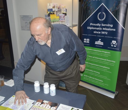 Babry Oren wins The Eurasia Center Life Time Award Achievement Award