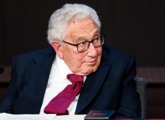 Etats-Unis: Henry Kissinger, secrétaire d’État sous les présidents Nixon et Ford, est décédé à 100 ans